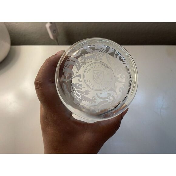 Buchanan's Scotland James Buchanan Signature Scotch Whisky Lowball Glass - Picture 5 of 7